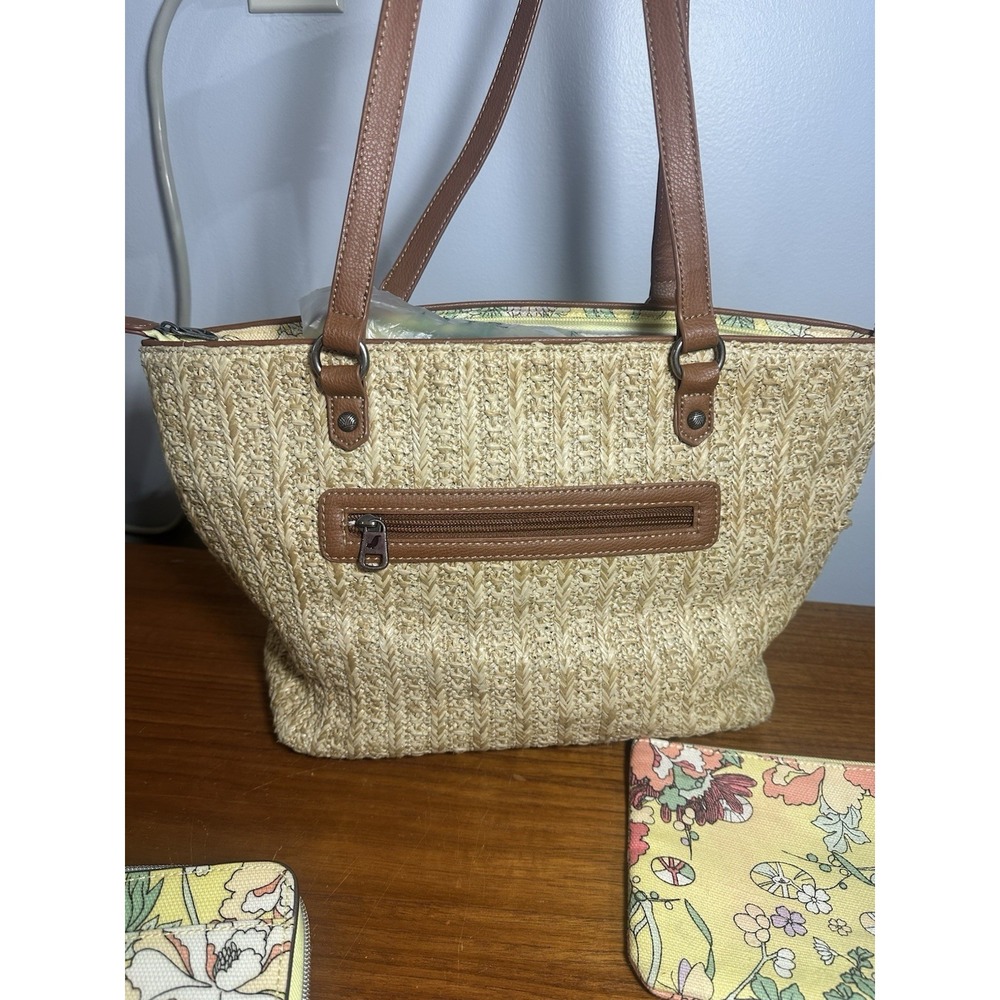 SAKROOTS Meadow Sunlight Tote With Wallet And Makeup Bag - Picture 6 of 12